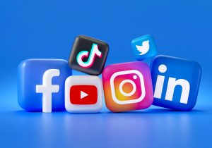 新媒体语境下中国古代文学经典的创新传播