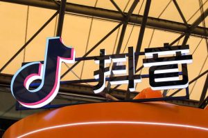 抖音内容变现模式调整，下线付费合集，抖音称不影响创作者机构的付费变现开展